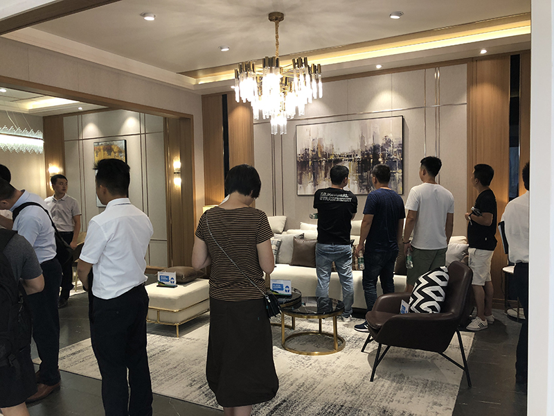 海創(chuàng)廣州展現(xiàn)場(chǎng).jpg 海創(chuàng)集成墻面.jpg