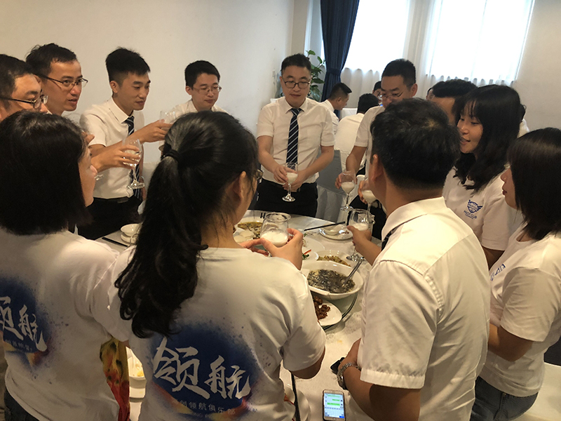 QQ圖片20190901150346.jpg 海創(chuàng)集成墻面.jpg