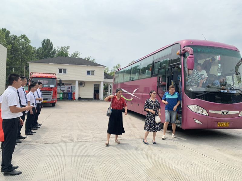 微信圖片_201909030834131.jpg 海創(chuàng)集成墻面.jpg